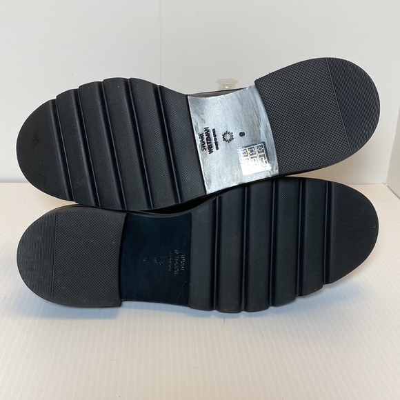 Stuart Weitzman Jackson Lift Leather Loafer - Picture 8 of 9